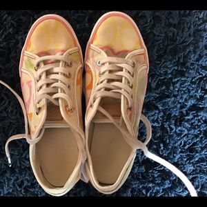 Beautiful Coach snickers